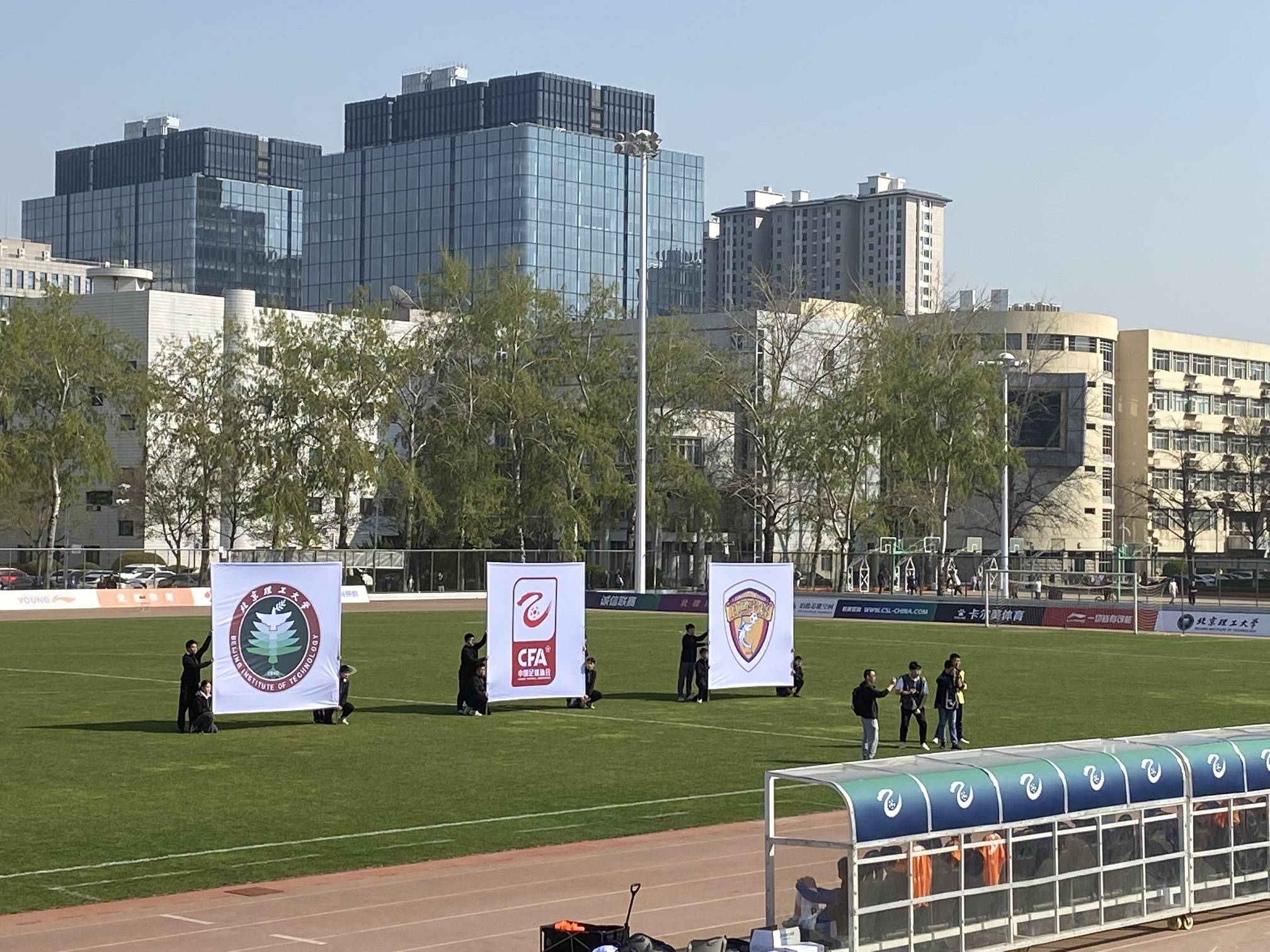 Crowns Sports-浙江稠州围绕欧超杯临场应变国际比赛日山东泰山绝杀压哨，新奥尔良鹈鹕今晚远射贴柱直接炸裂的简单介绍