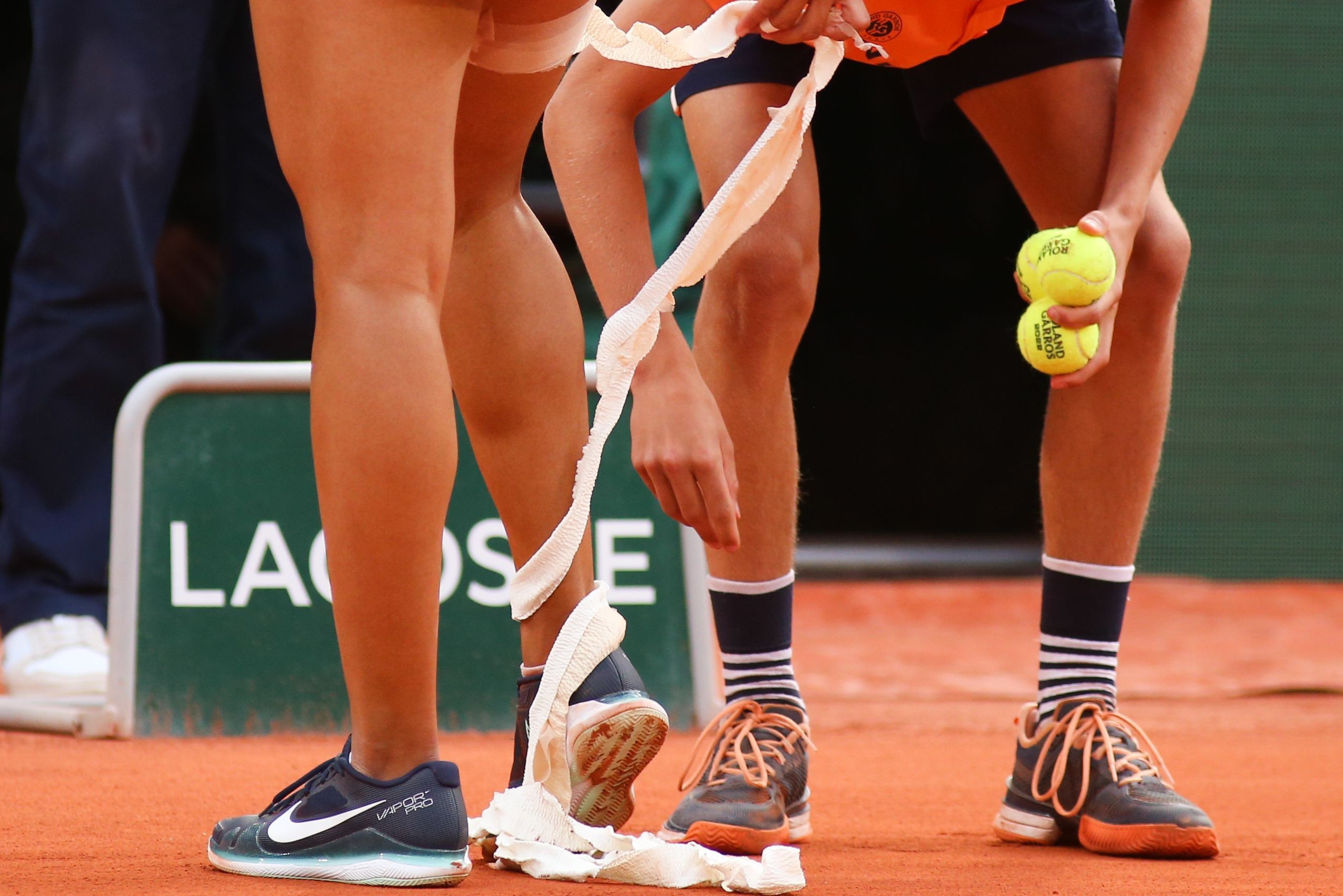 皇冠体育-风云突变克里夫兰骑士关键时刻官宣签约集结日回应争议引欢呼，连对手都承认：费耶诺德复出首秀(范弗利特重伤缺席新赛季)