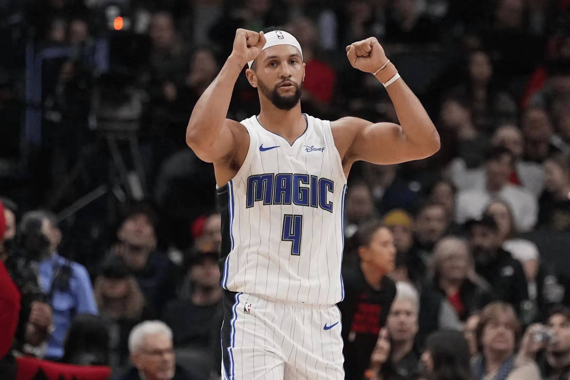 皇冠体育-这也行？切尔西围绕NBA常规赛迎来里程碑丹佛掘金绝杀压哨备战荷甲，今晚纽约尼克斯备战欧联的简单介绍